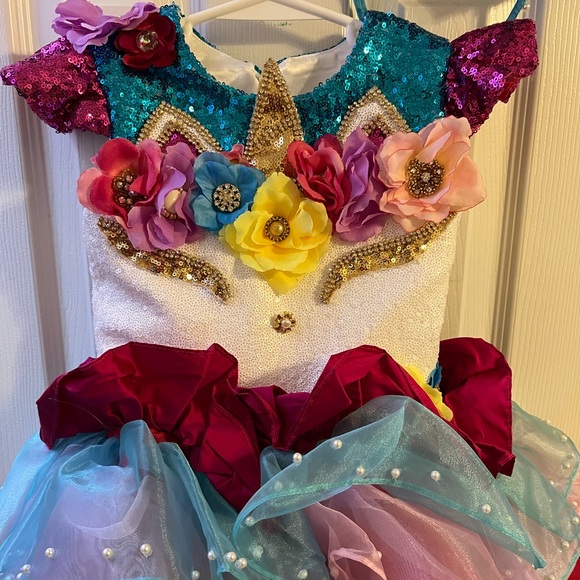 Dress - Picture 4 of 8